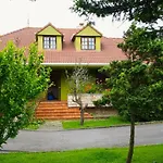 Holiday home Casa Camelia *